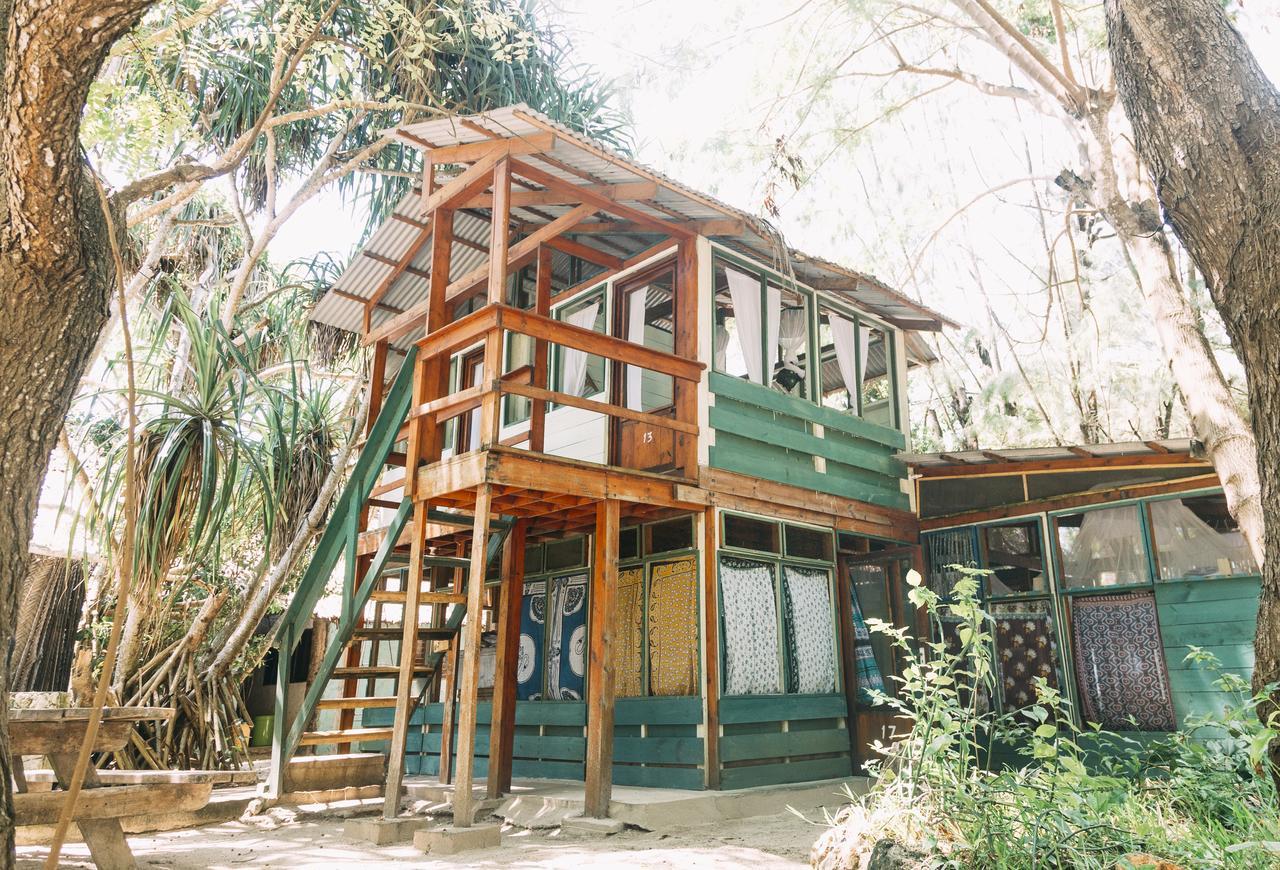 Mikadi Beach Camp & Backpackers Hostel Dár Al-Szalám Kültér fotó